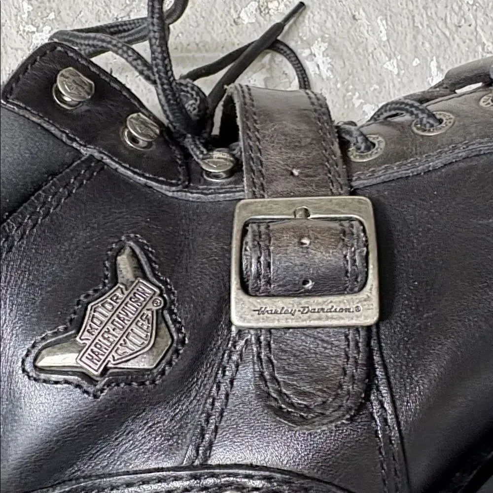 Vintage Harley Davidson, biker boots